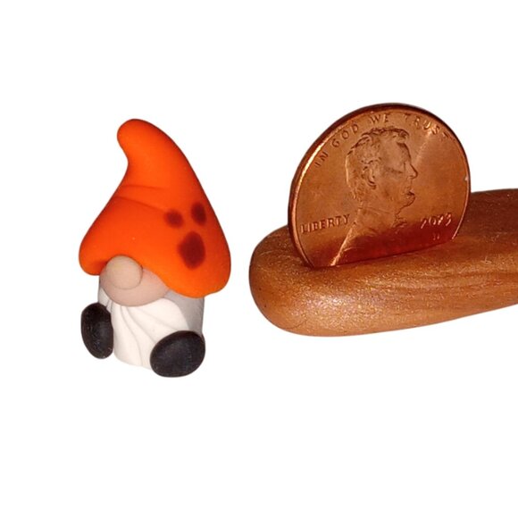 🎯 10 for $10 / Tiny Orange Hat Gnome Figure - Picture 1 of 4